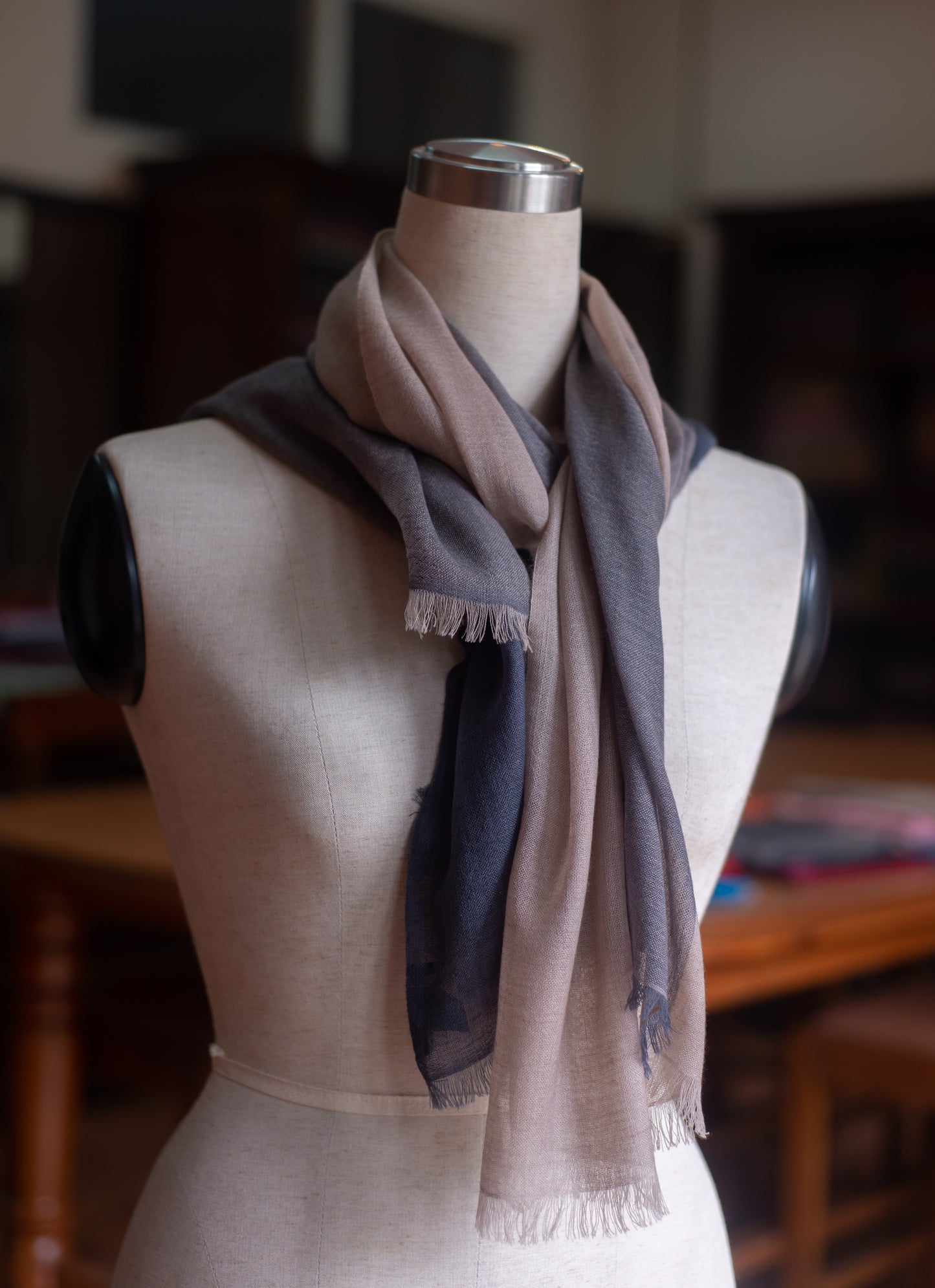 4 Color Block Fine Wool Grey